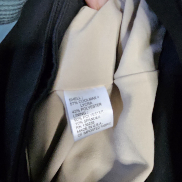 Navy Blue Fairway Fox Brand Golf Skort with Gold Buttons - Picture 8 of 8